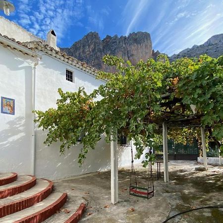 Cortijo El Chorreadero En Parque Natural Sierra De Cazorla Los Rosales  Ngoại thất bức ảnh